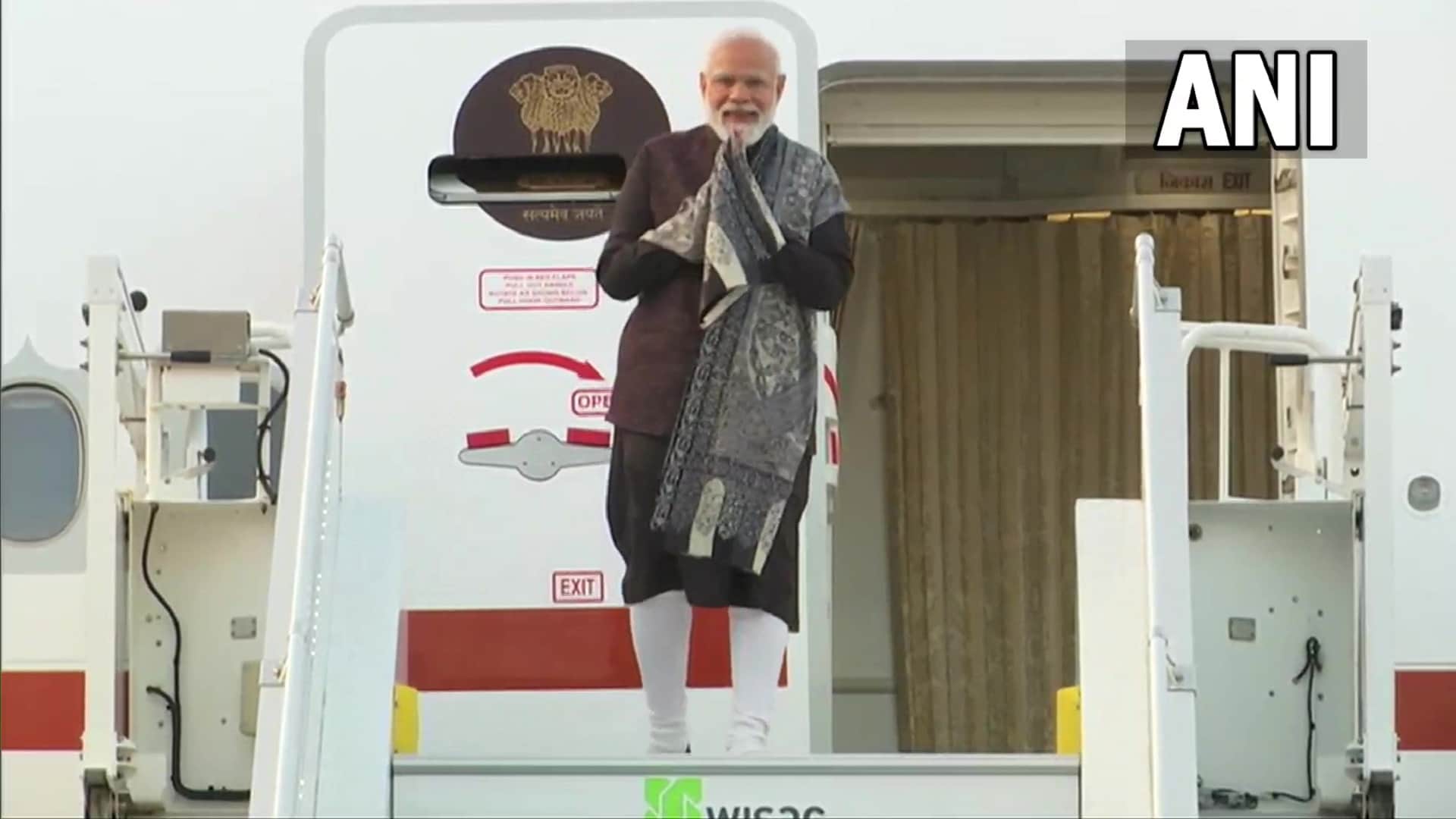 PM Narendra Modi Europe Visit See how PM Modi welcomed in pictures in Berlin hotel