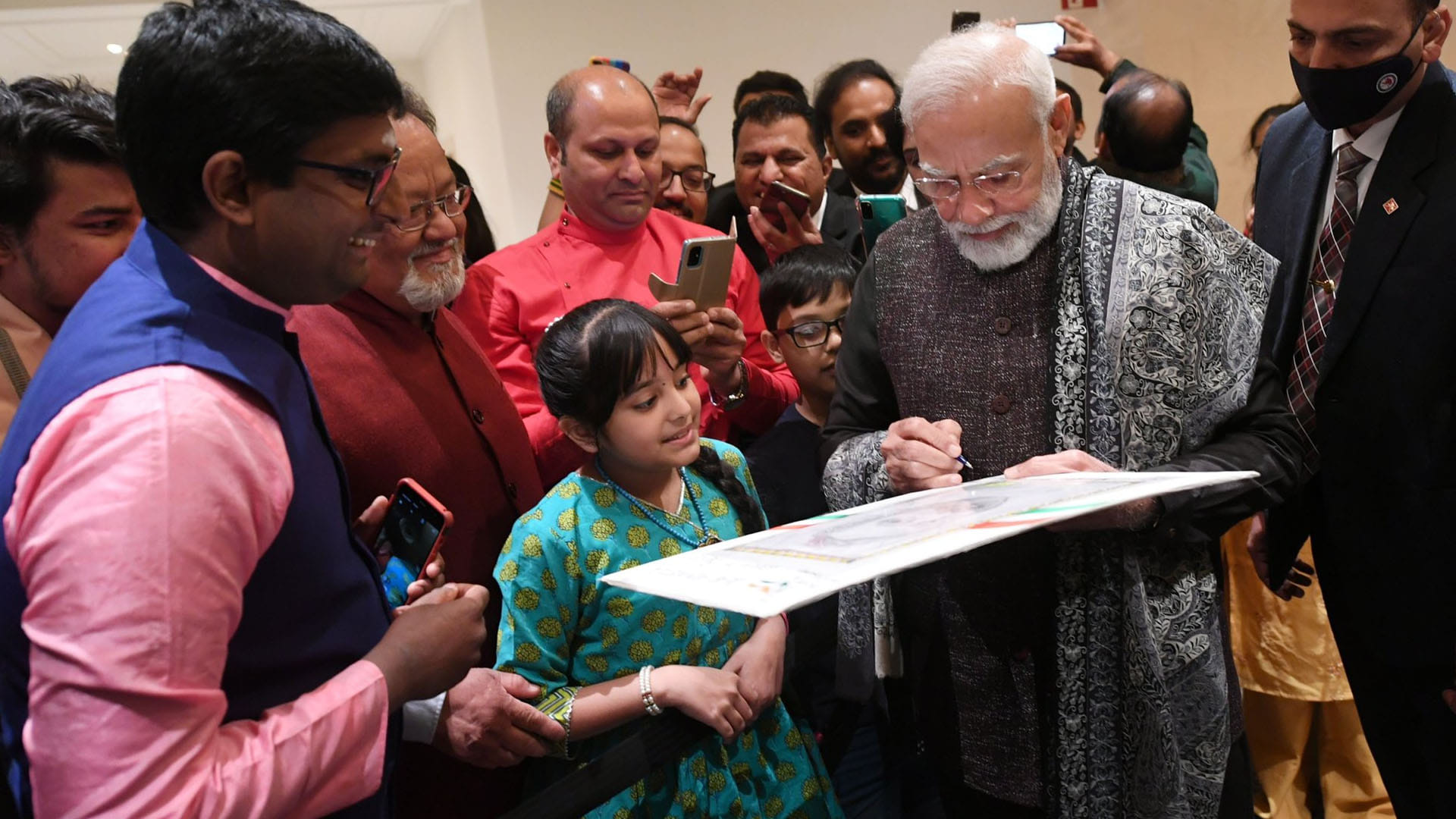 pm modi meets kids in berlin listen to song on his europe tour akshay kumar shares video