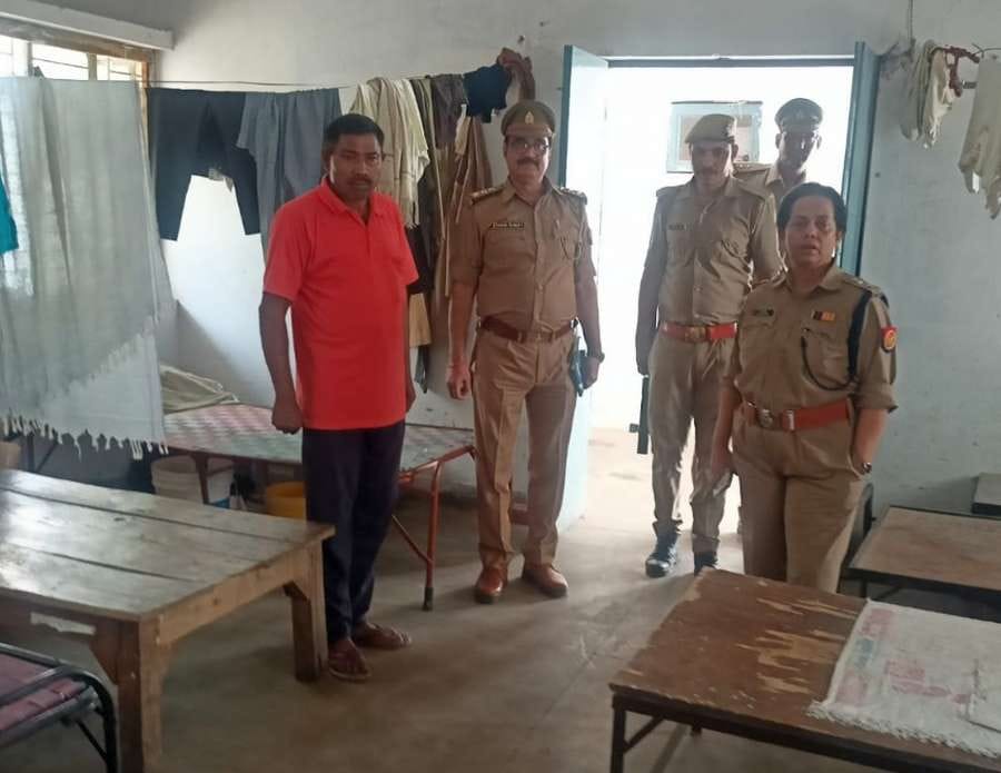 SP,police,ghar
