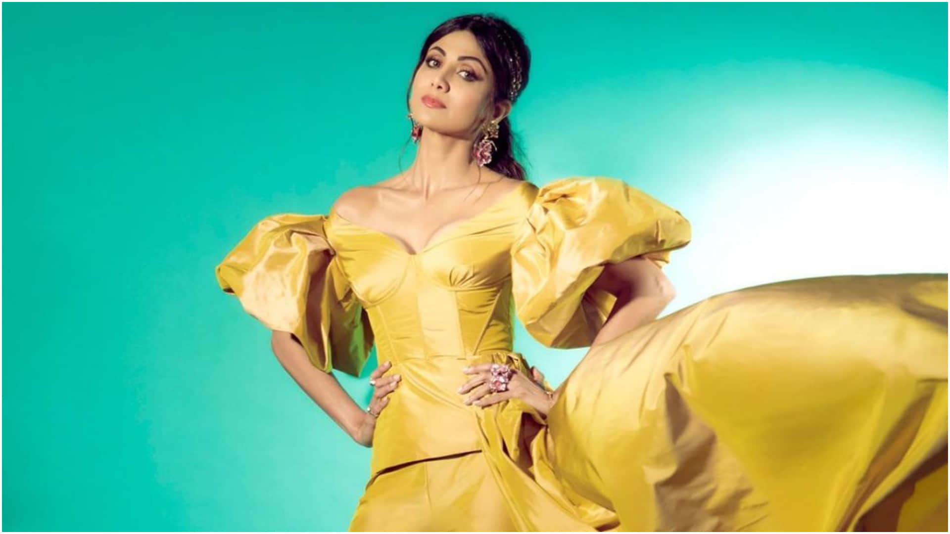 Shilpa Shetty Celebrates 30 Years Of Baazigar Thanked Shah Rukh Khan kajol and Abbas Mustan know details