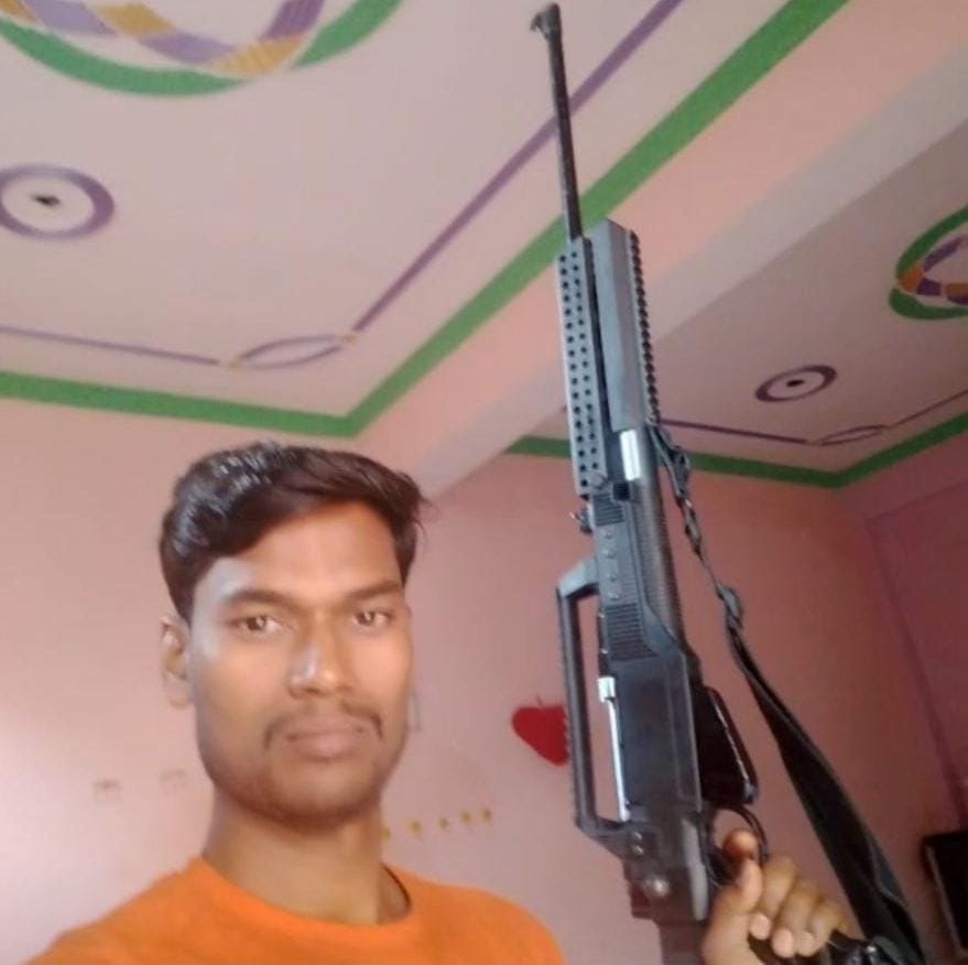 Kanpur Dehat : Photo of BJP Yuva Morcha Mandal minister demonstrating arms went viral, police said, complaint not received
