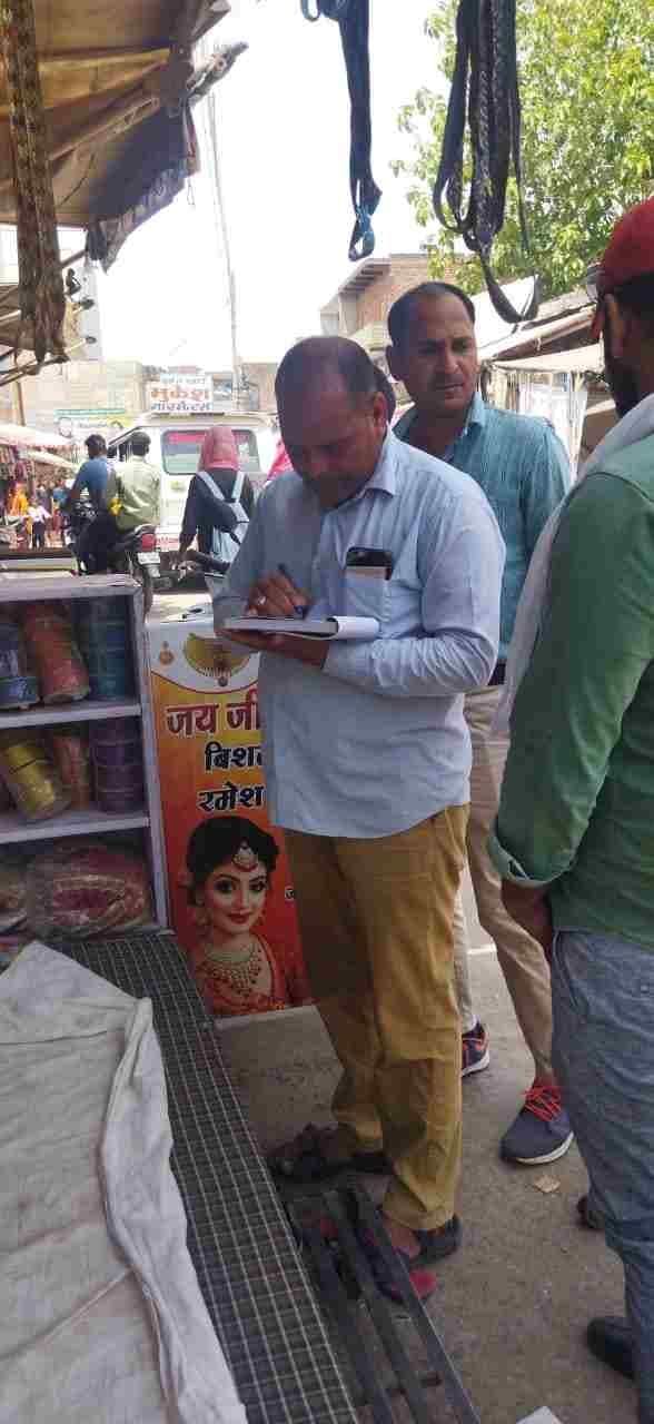 The city council removed the encroachment in the main market