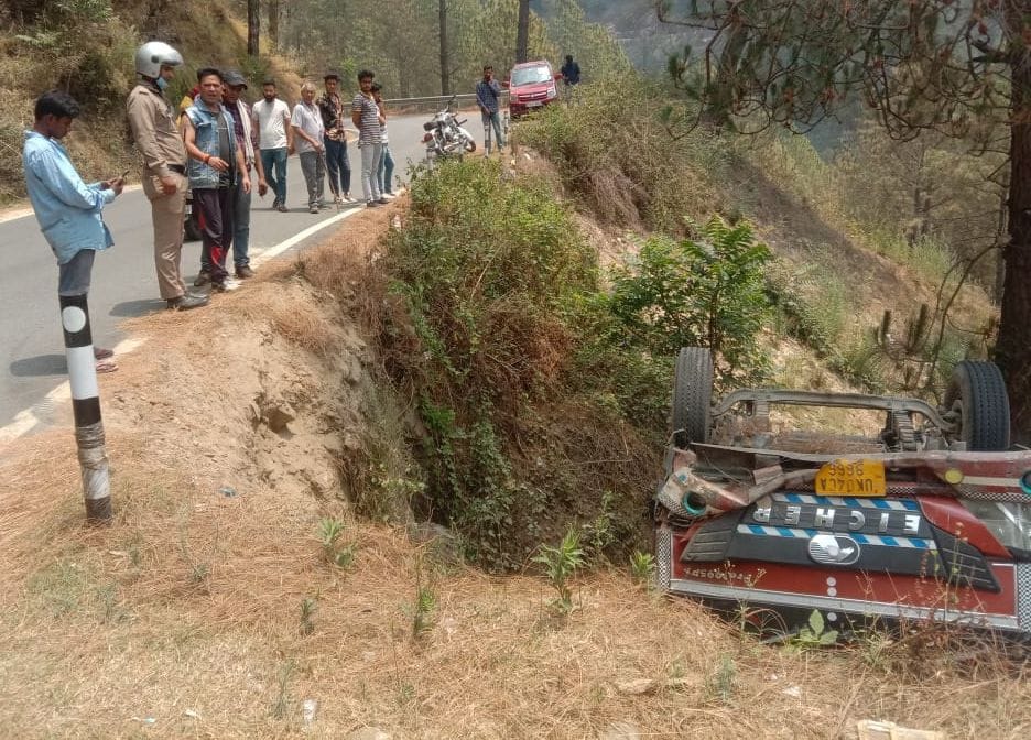 Dumper Falls in Trench
