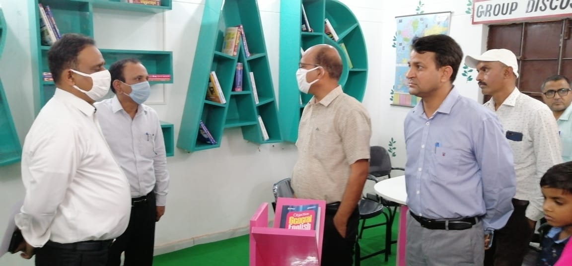 Library established in Maujmpur Sujan Panchayat