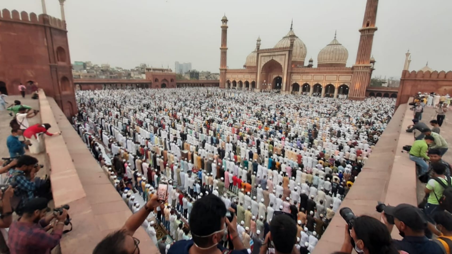 Eid 2022 see photos how eid celebtrated in delhi ncr after two years celebration in full swing