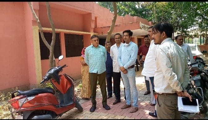Dirt found in Rajpur Kalan's PHC, expressed displeasure
