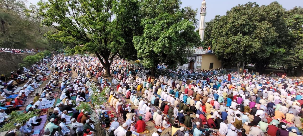 Eid-ul-Fitr celebrated with gaiety in the region