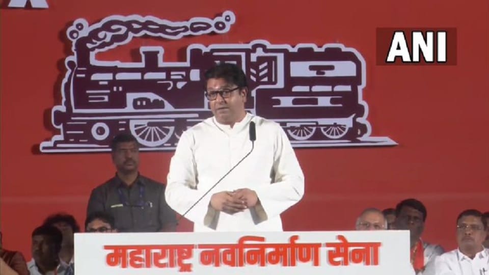 Maharashtra court issues non-bailable warrant against Raj Thackeray in 14-year-old case