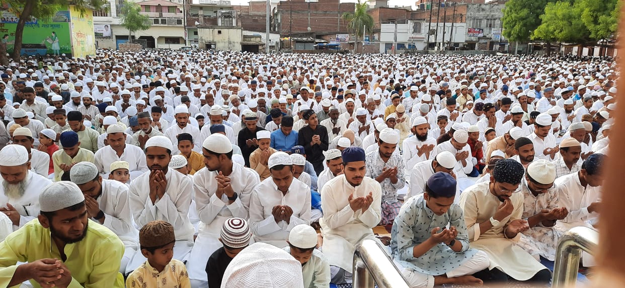 Greeted Eid with a hug, prayed for peace