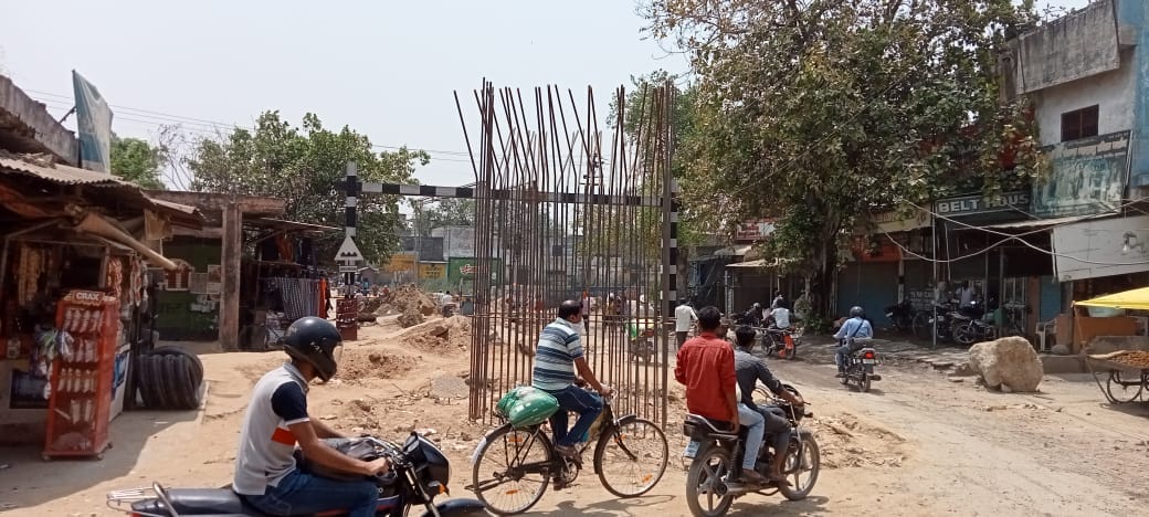 People are suffering for three months due to the closure of the railway gate
