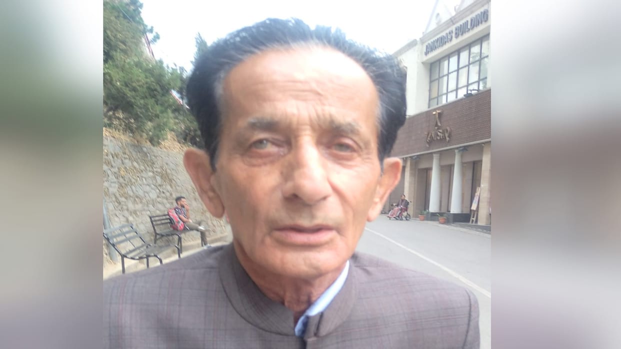 Former Education Minister Radha Raman said Government should give the status of tribal area to Chaupal