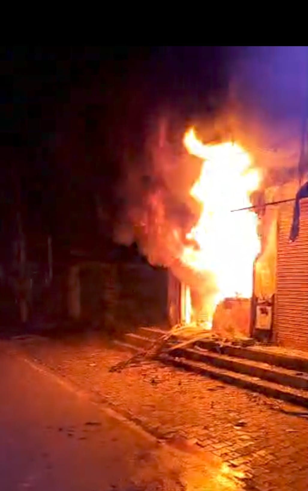 fire in electronics shop