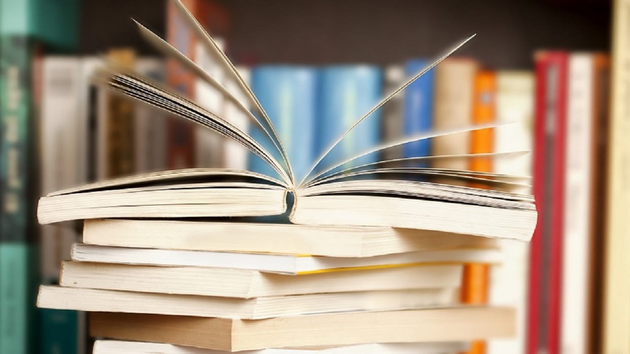 Delhi Ncr news Books not reach government schools in Gurugram till a month later