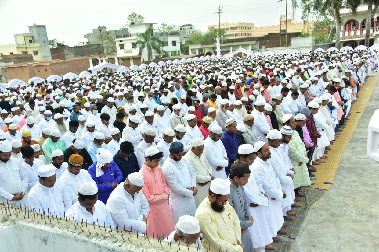 Prayer for peace by offering Namaz on Eid