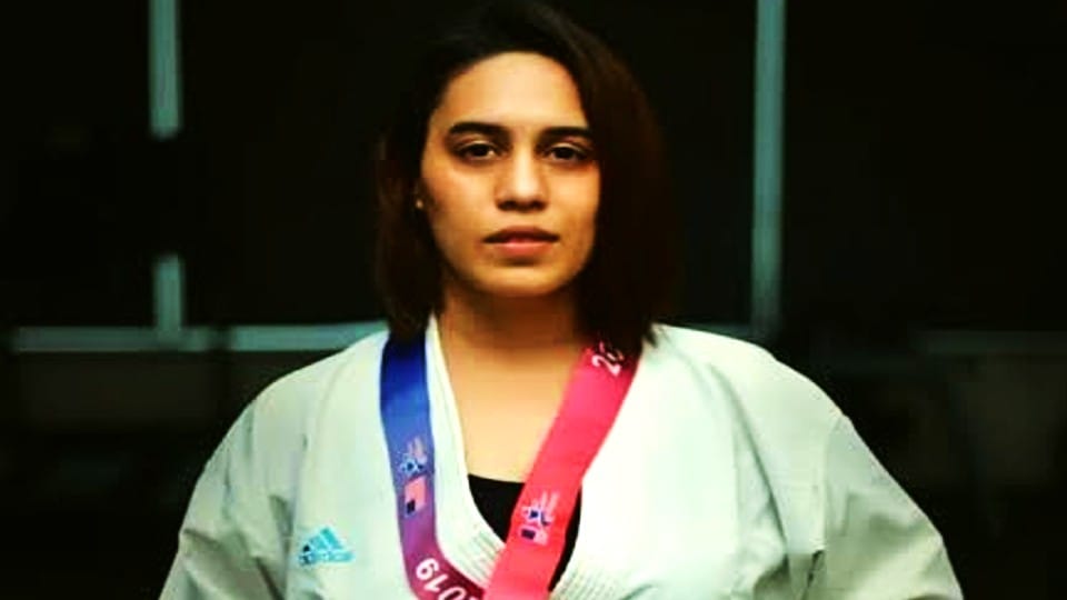 Agra Supriya Jatav won gold medal in USA Karate Championship