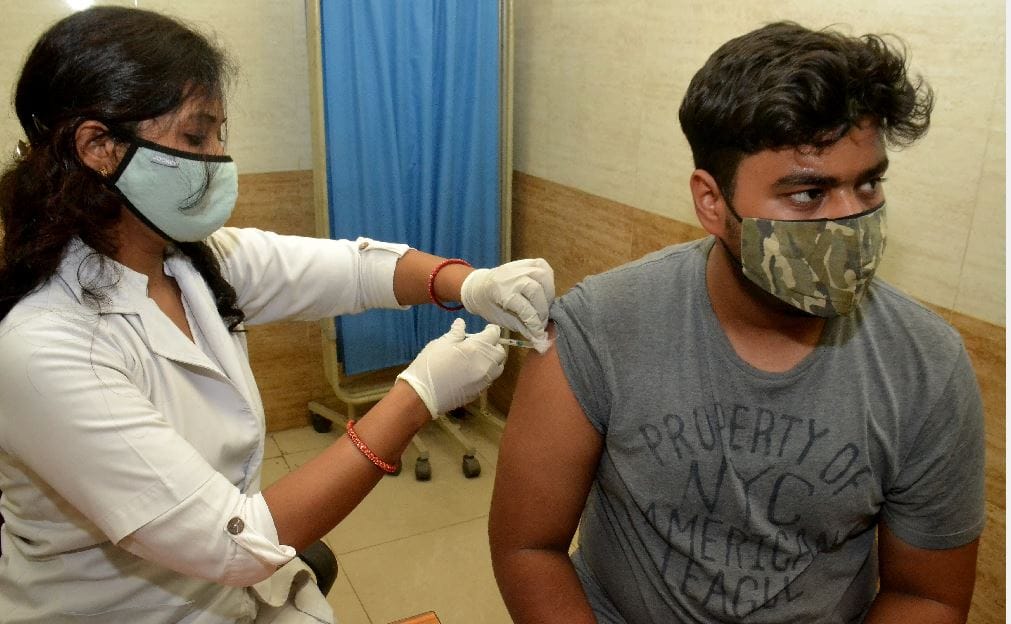Eight including two girls found corona infected in Gorakhpur