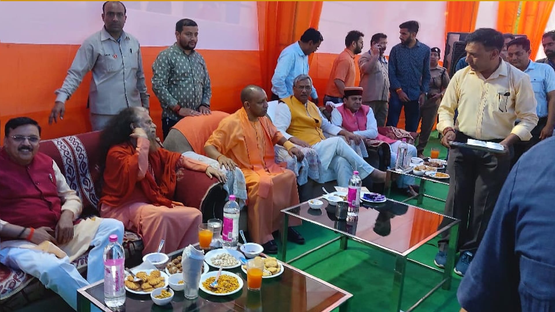 yogi adityanath uttarakhand meet his mother in his village panchur relatives elated to find Yogi Adityanath among them