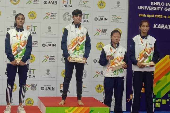 Divya Dhul won gold medal in Khelo India Karate