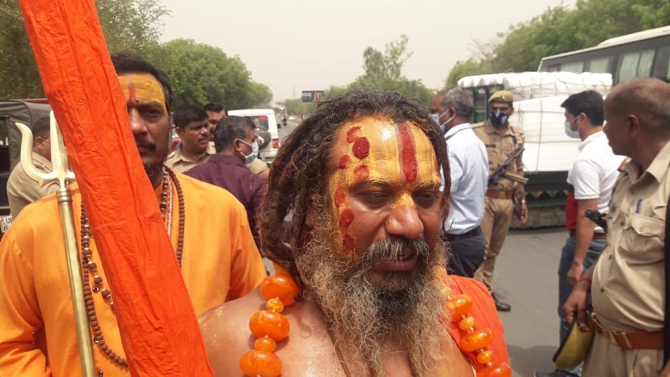 Taj Mahal case Mahant Paramhans Das returned from Agra to Ayodhya