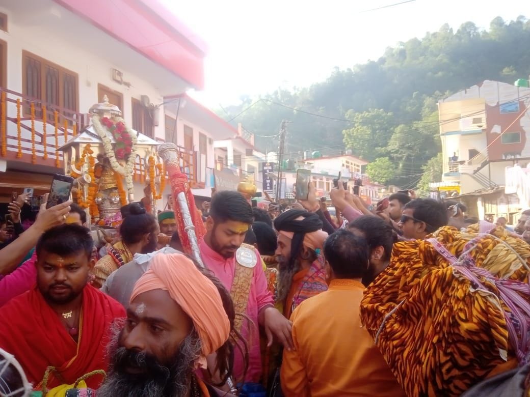 Baba Kedar's doli will reach Kedarnath today, the doors will open tomorrow