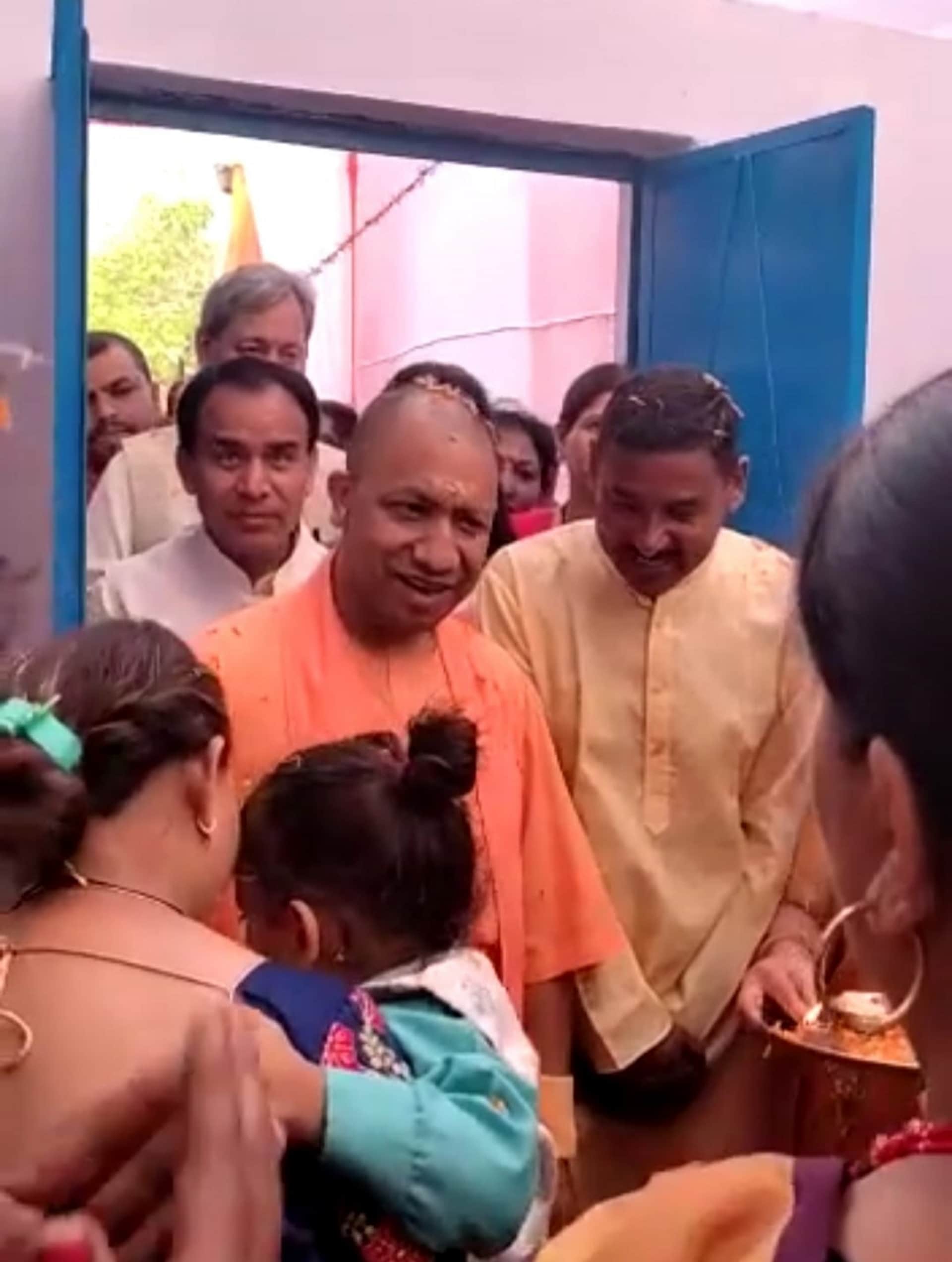 Yogi Adityanath Birthday: Five interesting things related to CM yogi, special moments spent with mother,  See Photos