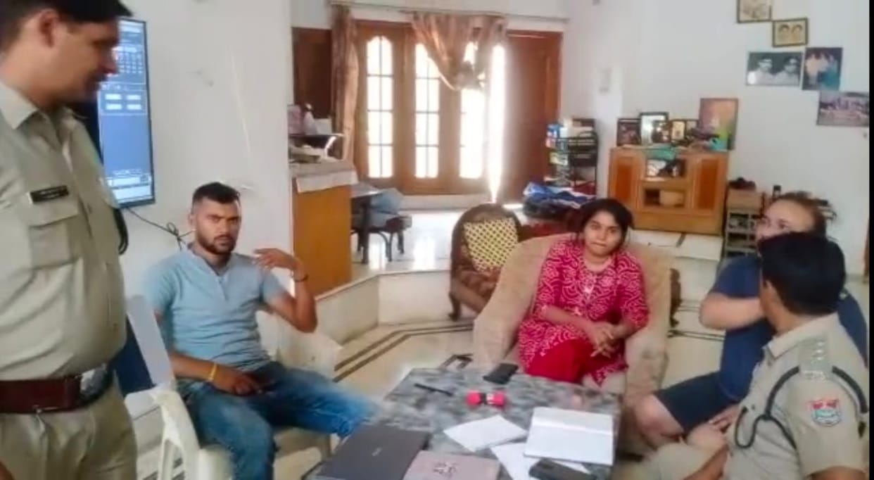 Miscreants raid BJP leader's house