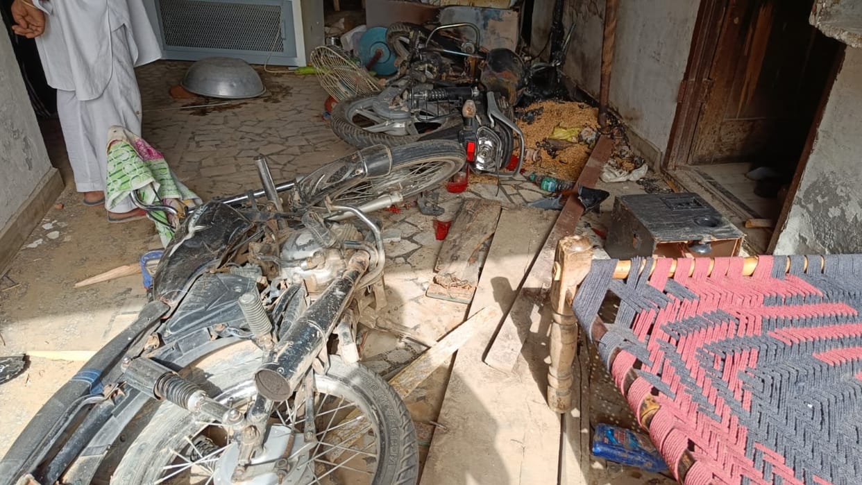 fatehabad goons enter house vandalise it set fire at two bikes and other goods