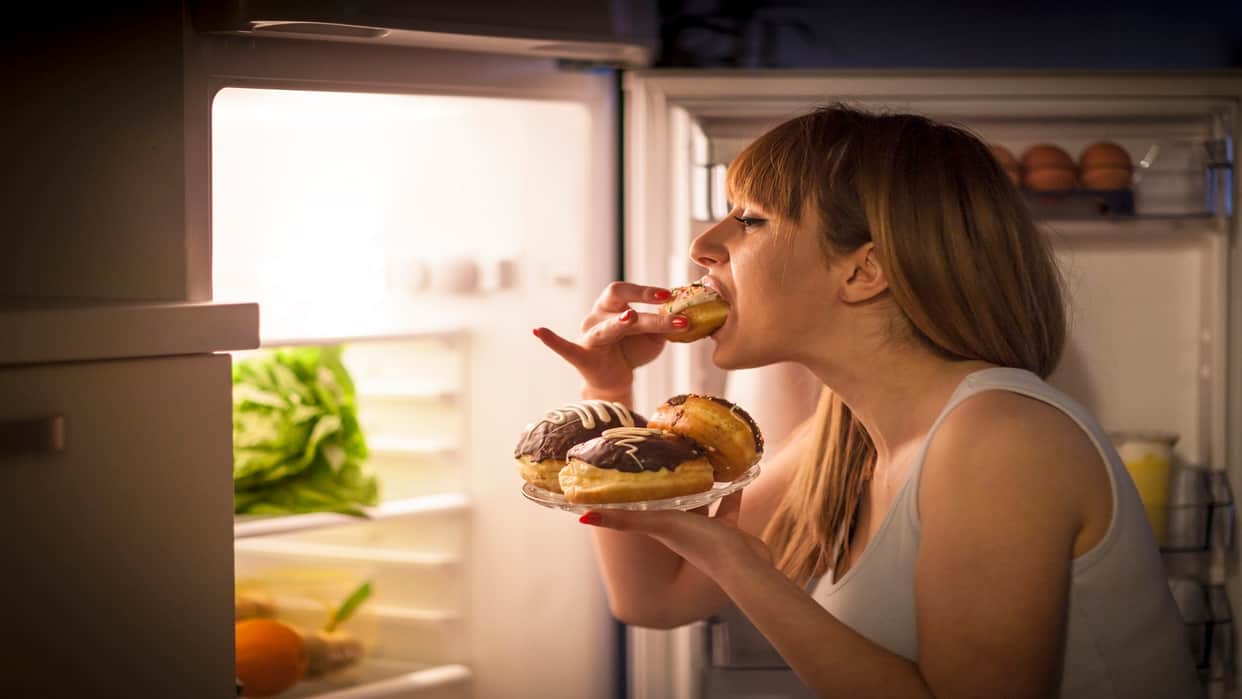 how mind and taste of sugar conspire together, sugar cravings during stress