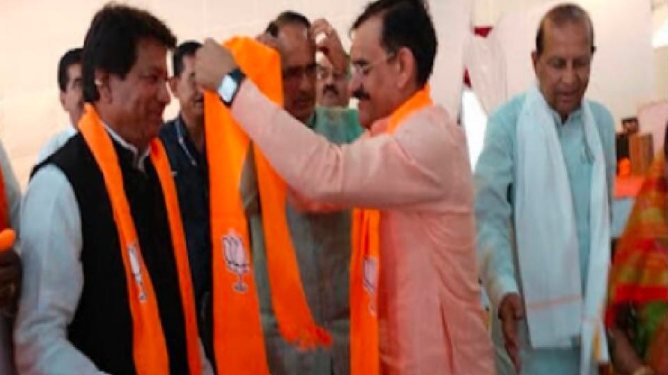 Sehore: Gopal Engineer joined BJP, many workers including district panchayat members also left Congress