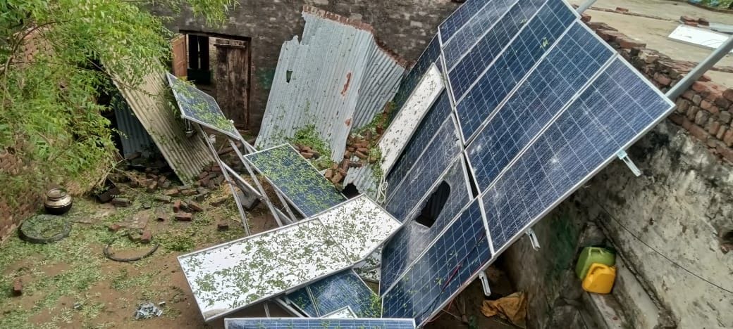 Hathras: Power system crippled by storm, rain and hail