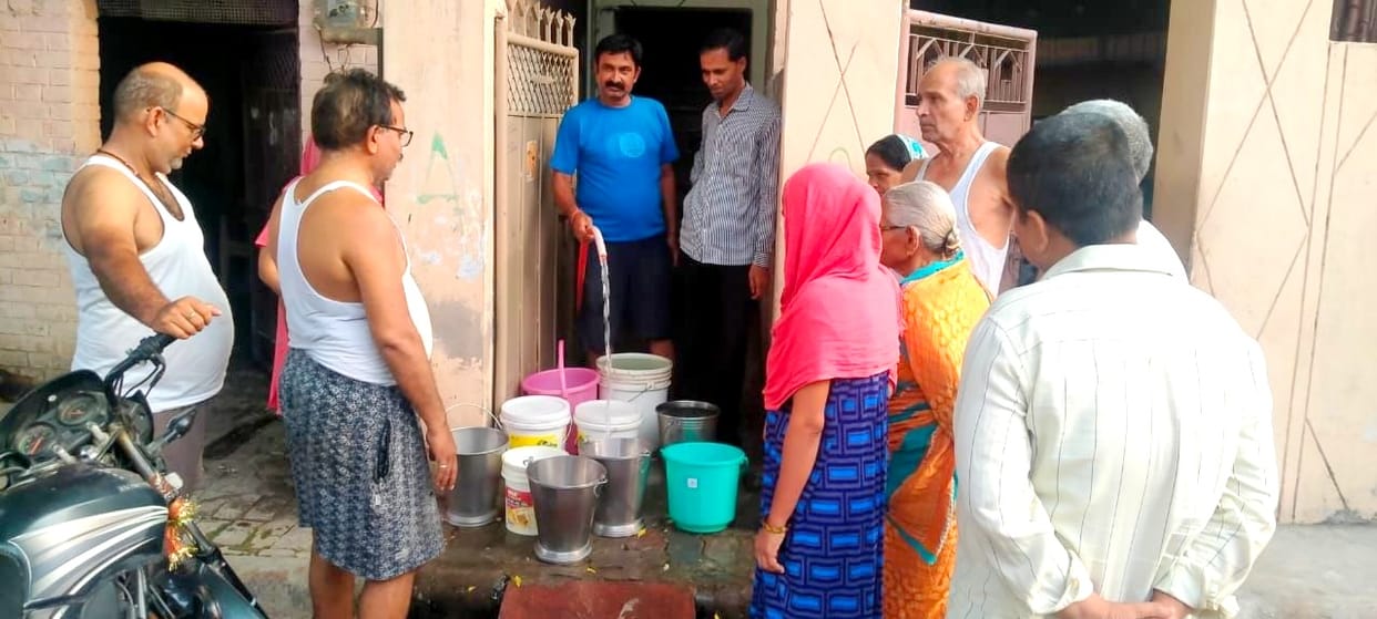 Water crisis deepens in Kanpur, lakhs of people are thirsty for water