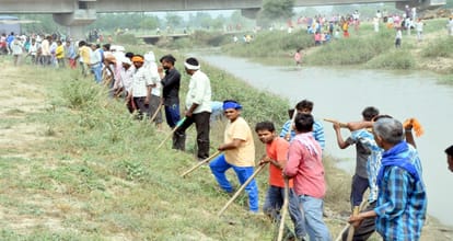 Malan, which came out of the mountain as a river, became a drain in the field, renewable efforts continue in bijnor