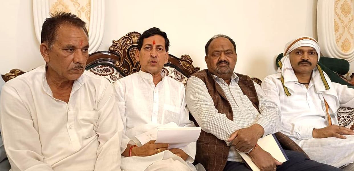 There is no obstacle on Pahrawar's land: Pt. Suresh Sharma