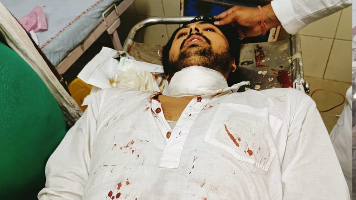 samajwadi Party Mahanagar president's son's neck slit with manjha, gets nine stitches