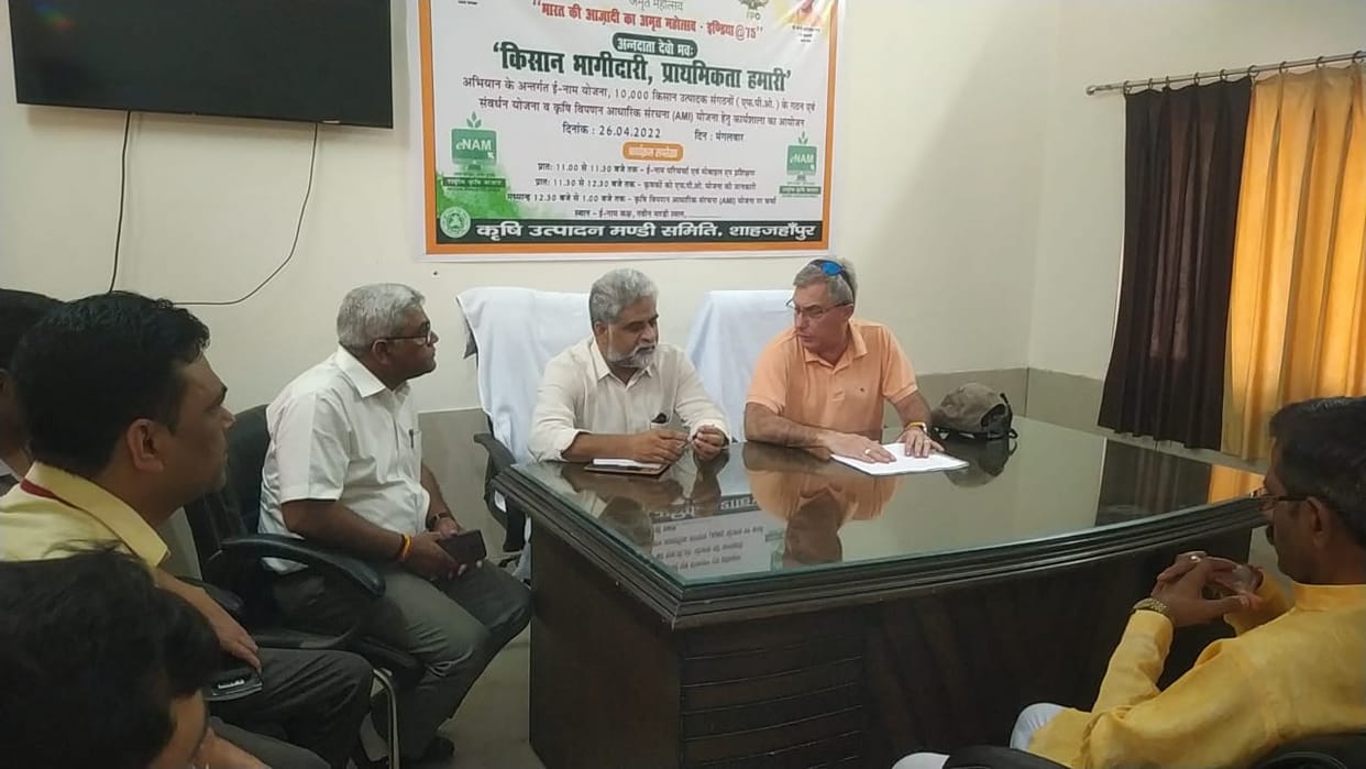 Asked the farmers, whether there was profit or loss in the wheat crop