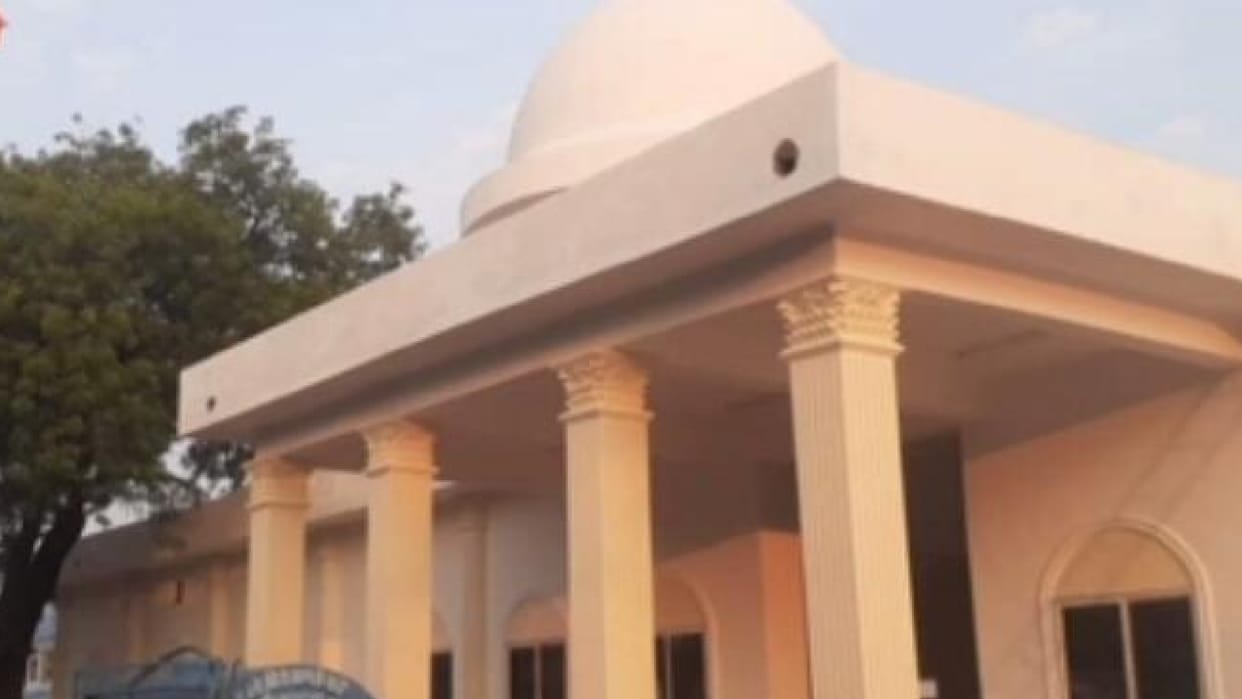 Sehore: Railway station got a new building after 100 years, MP Pragya Thakur  inaugurate the new building