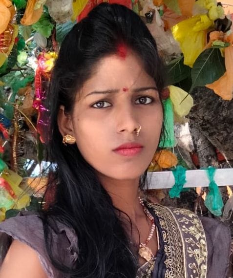 married women found hanged