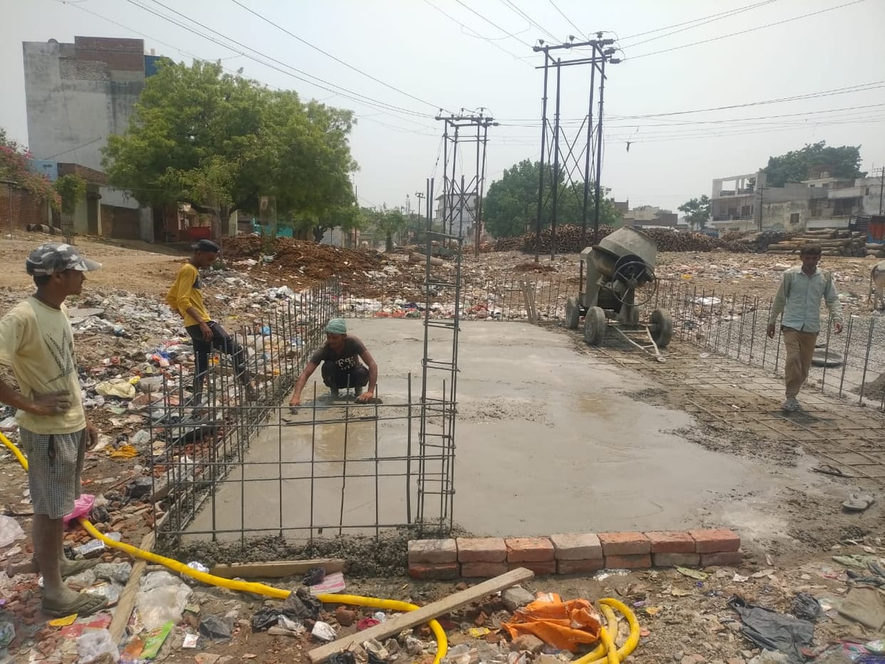 Construction of Davaghars started, now garbage will not spread on the road