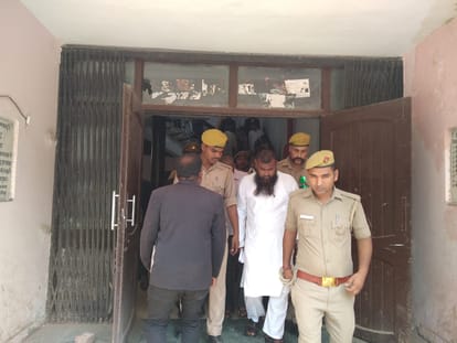 Shramjeevi bomb blast: Terrorists in isolated barracks for eight years, no one came to meet them for two year