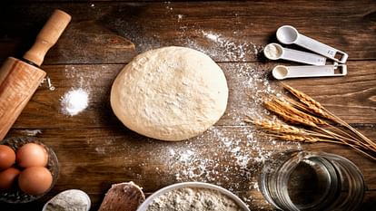 Pyaaz Ki Kachori: घर पर ऐसे तैयार करें जयपुर की मशहूर प्याज की कचौड़ी, खाकर हर कोई करेगा तारीफ how to make Pyaaz Ki Kachori at home Pyaaz Ki Kachori recipe in hindi