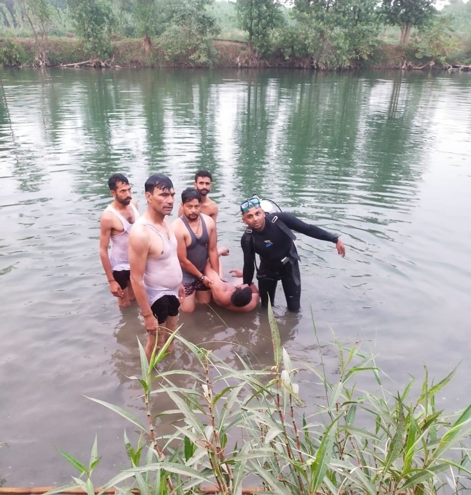 Youth dies due to drowning while bathing in Somandi with friends, marriage was to be held next month