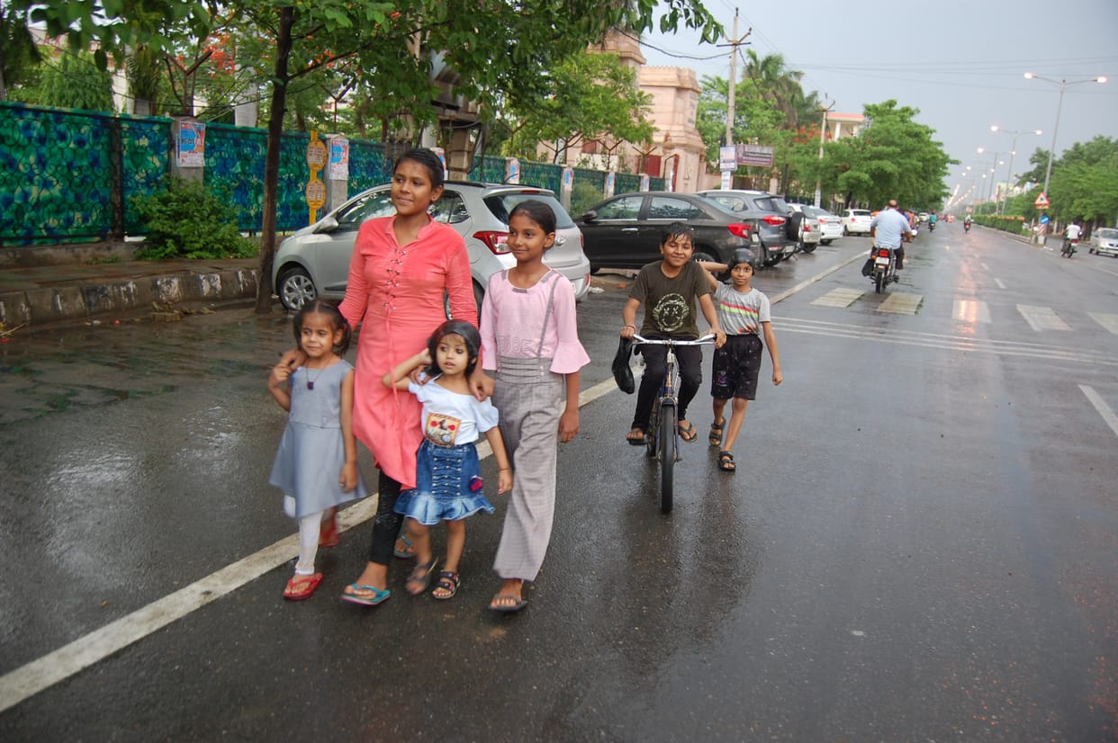Temperature dropped due to light drizzle