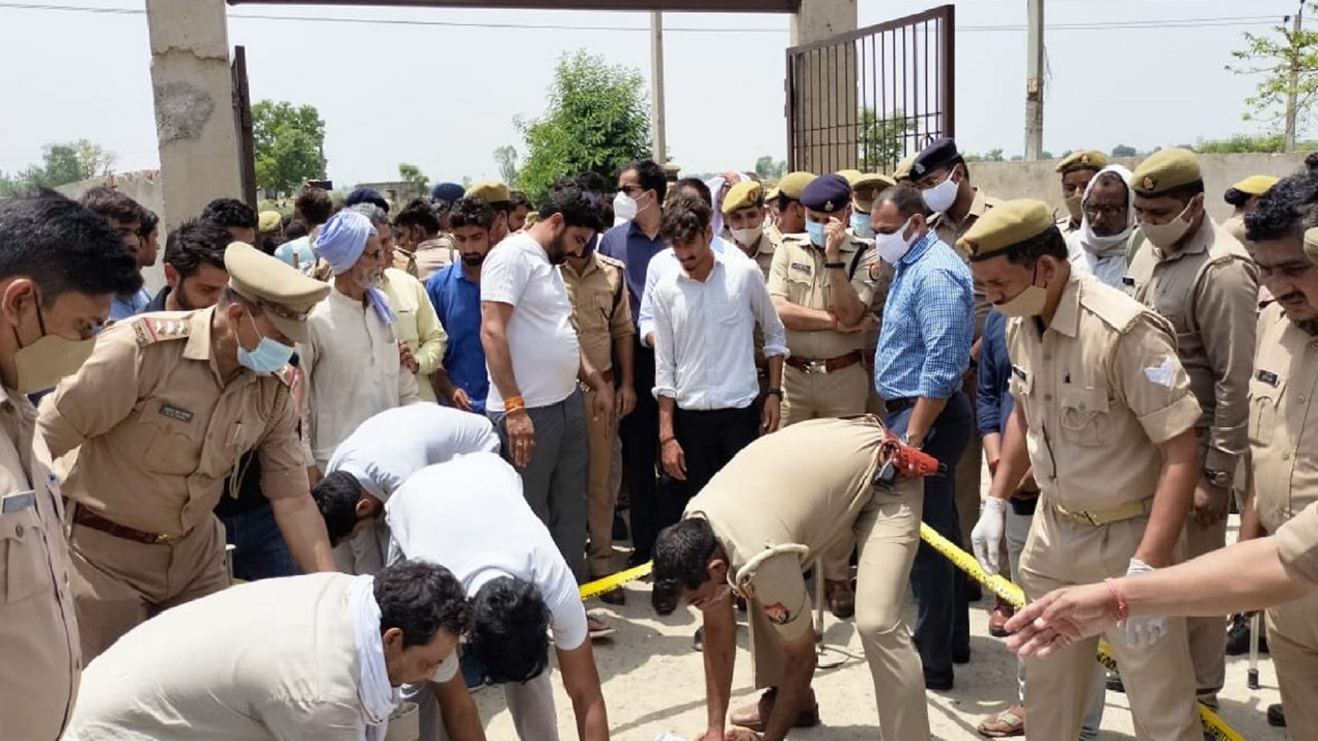 Accident in Baghpat: single boy of family has died in bus accident see photos