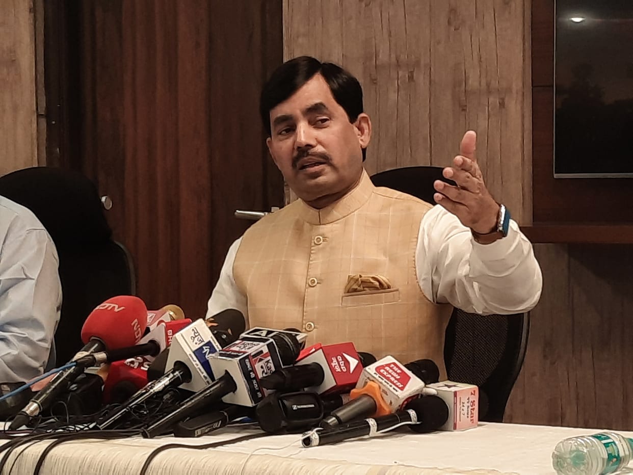 Bihar Politics Shahnawaz Hussain Point on Aditya Thackeray and Tejashwi Yadav Meeting in Patna News in Hindi