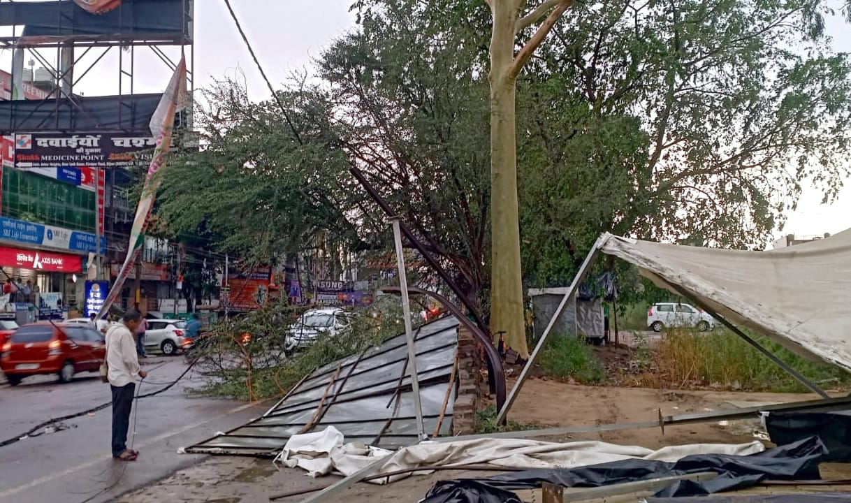 Electricity supply of the district stalled due to storm and rain