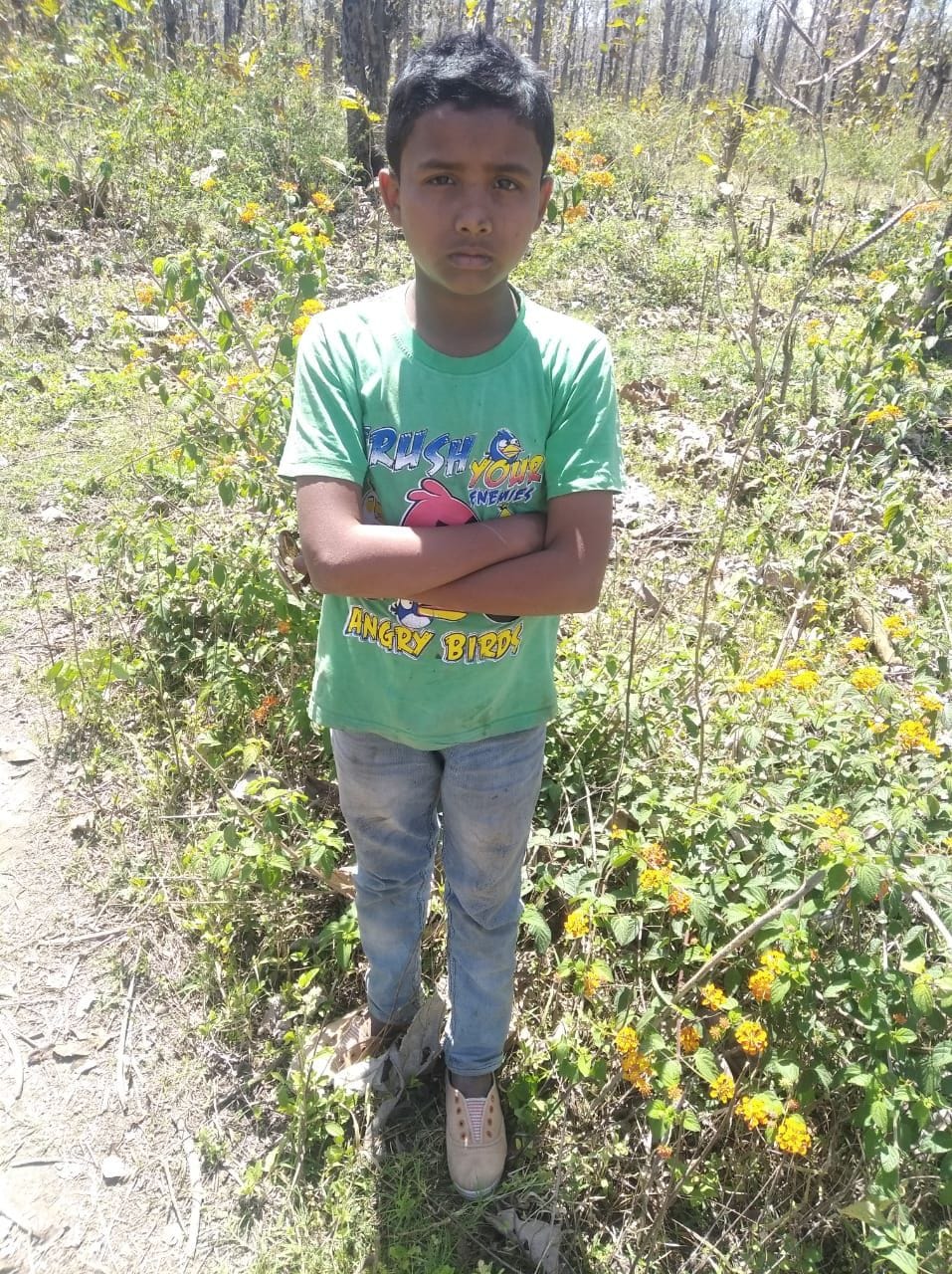 Teenager dies after being buried under gas pipeline pipes