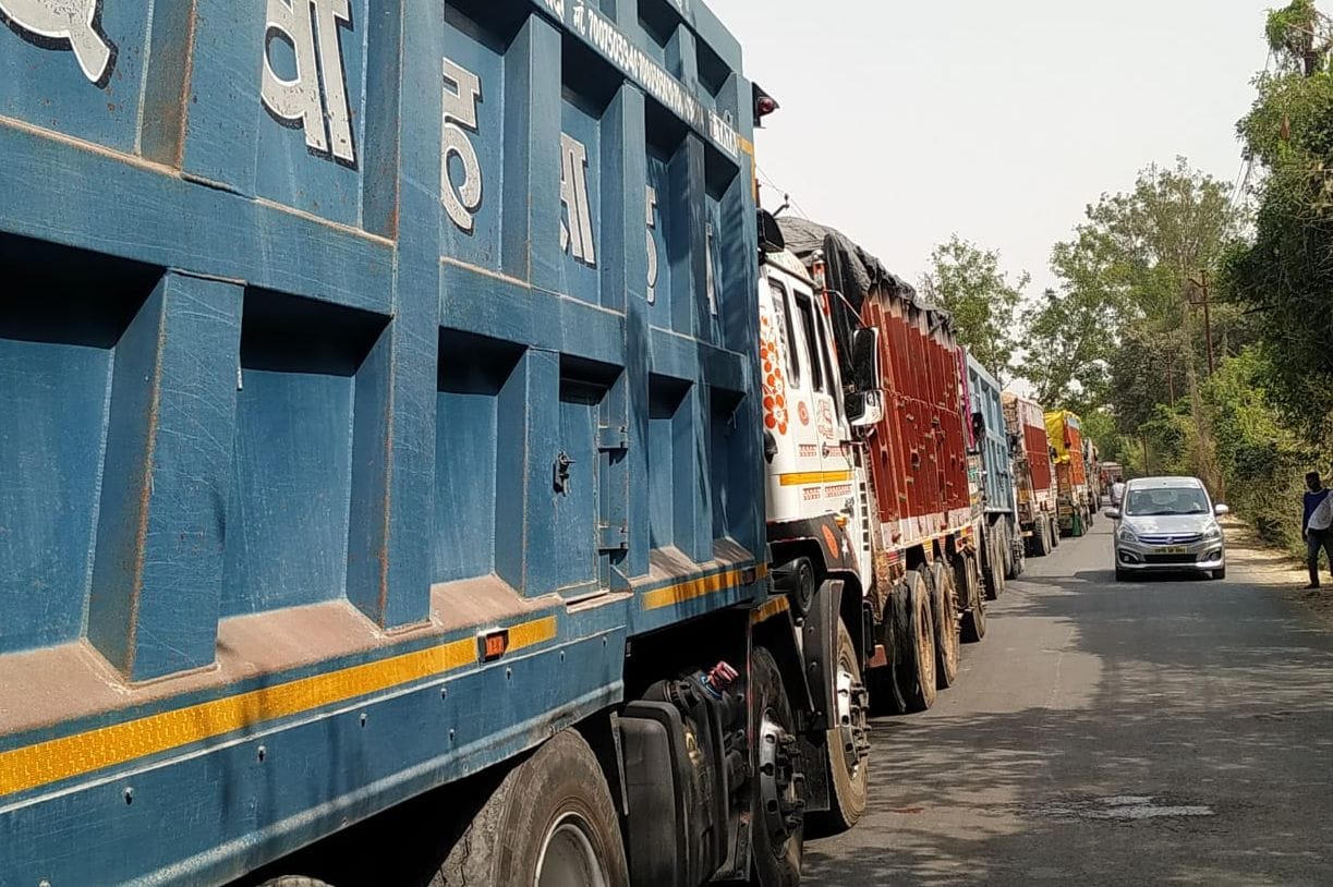police,pareshani,jaam