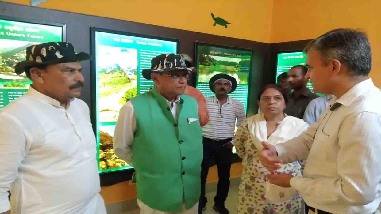 Forest Environment Minister Dr. Arun Kumar Saxena reached Kanpur