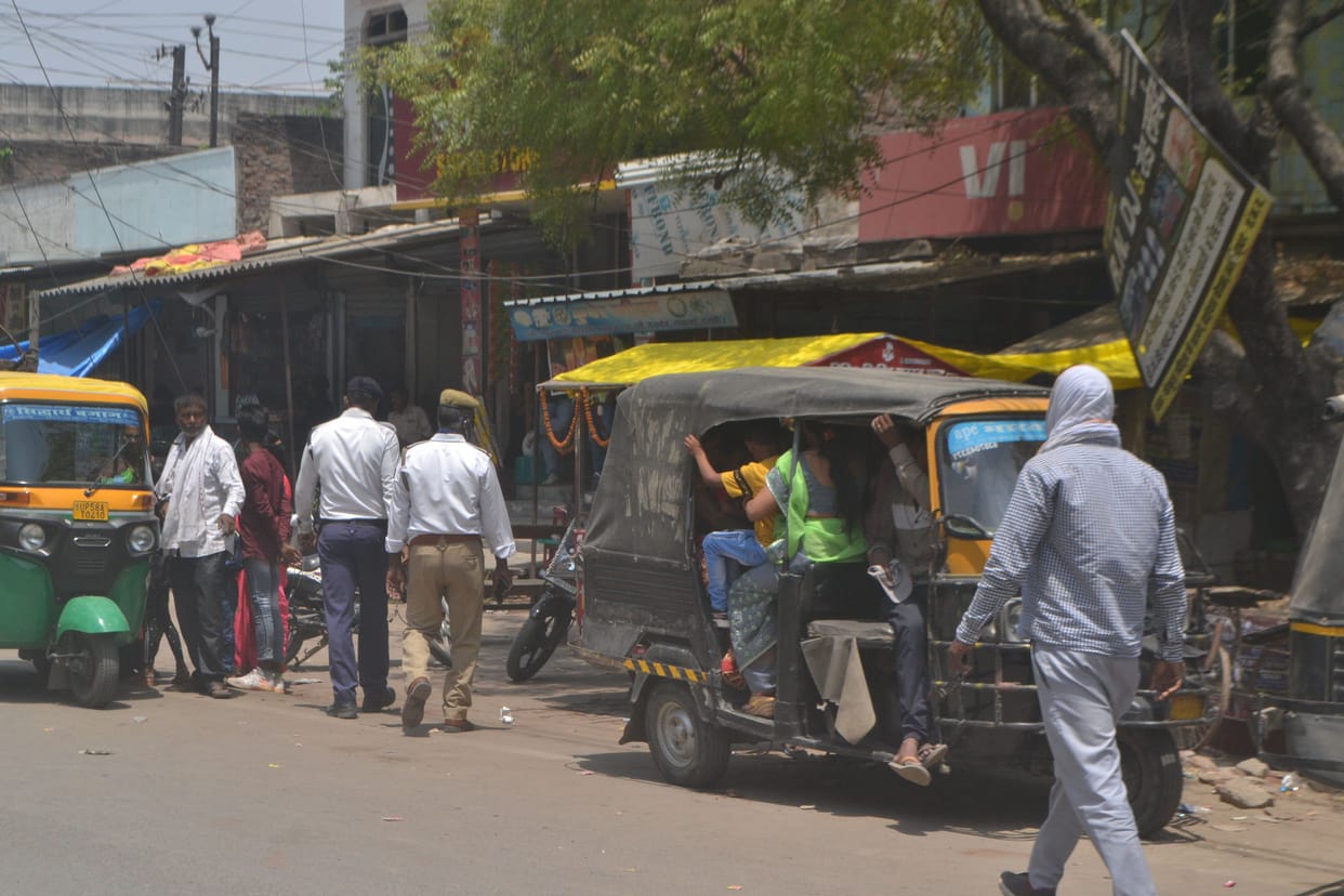 parking problem in santkabirnagar