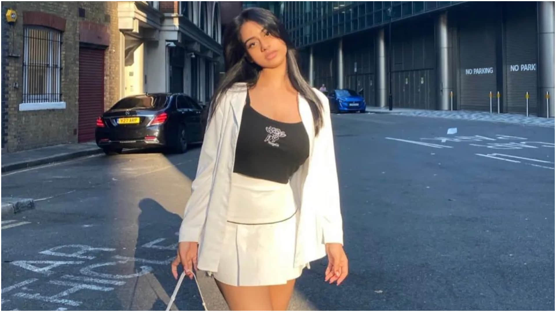 Ajay Devgn and Kajol Daughter Nysa Devgan attends Dua Lipa's concert in London